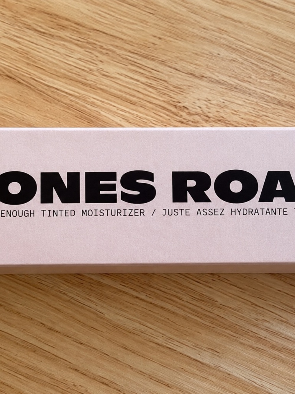 Jones Road Tinted Moisturizer - LIGHT